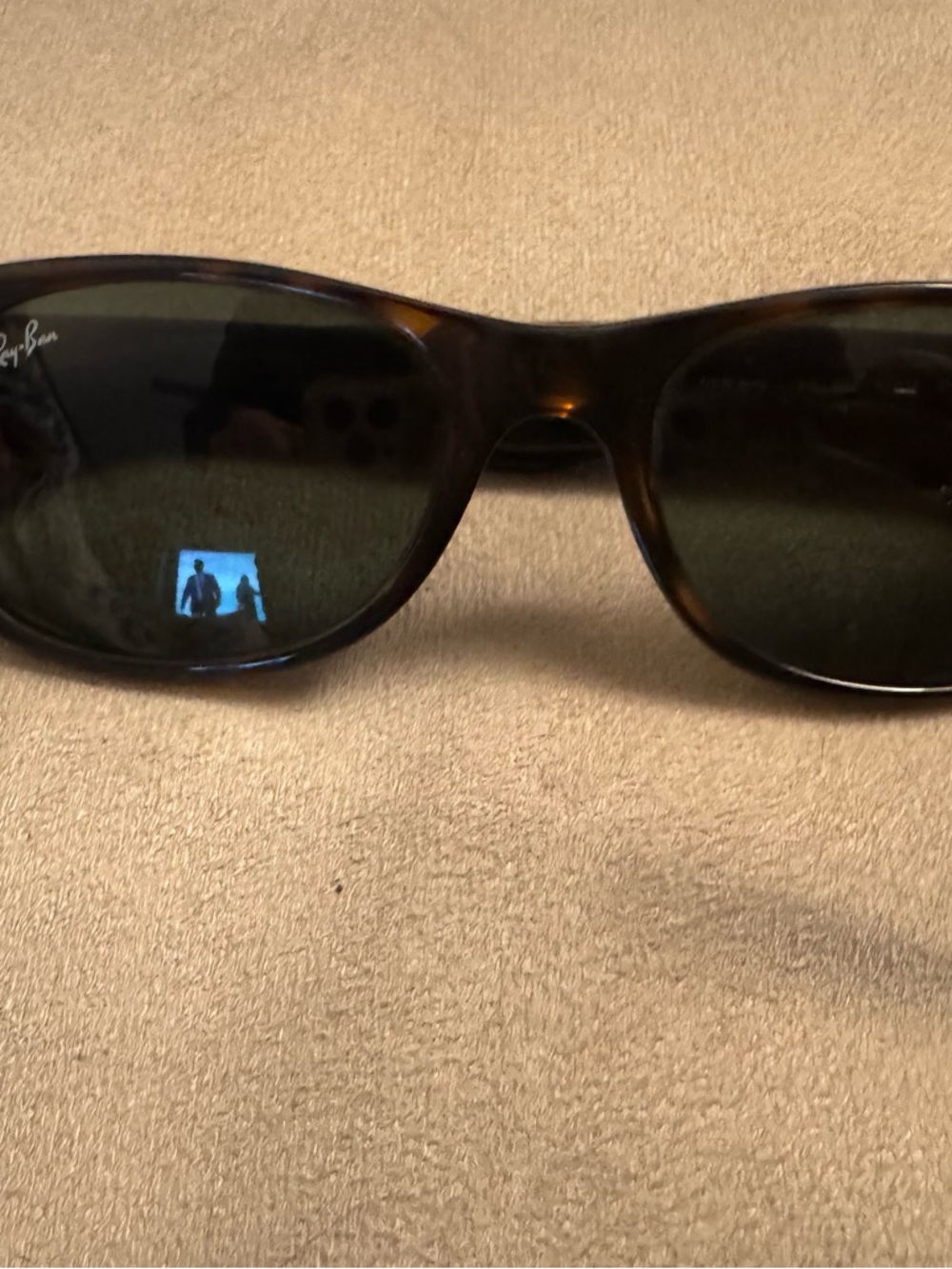 Ray-Ban New Wayfarer 2132 Tortoiseshell Sunglasses - grey/ green Lenses GOOD